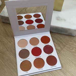 Give Them LaLa Beauty Grown Woman Eye Palette